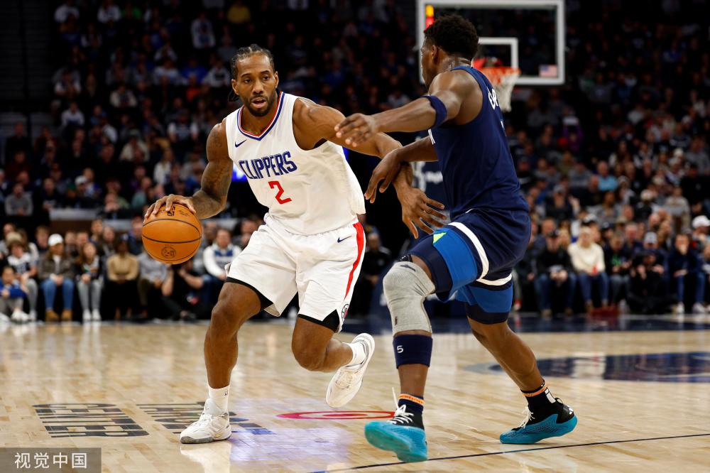 他是一位在 他是一位在